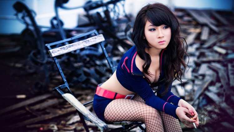 Азиатские девушки