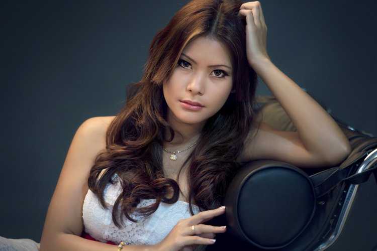 Азиатские девушки