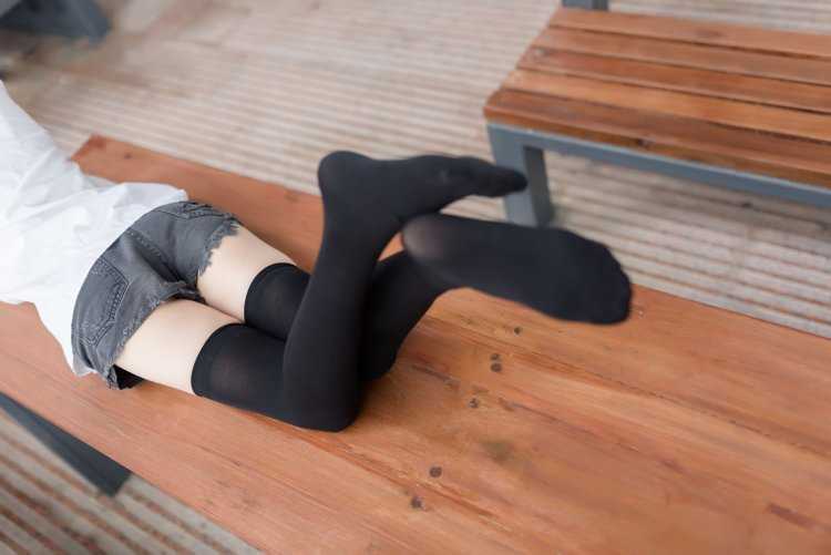 Zettai Ryouiki колготки гольфы