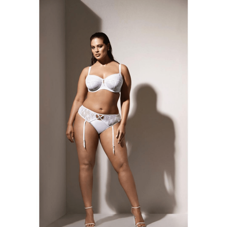 Модель плюс сайз Эшли Грэхем