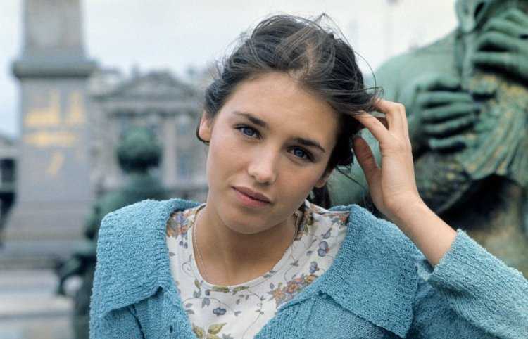 Изабель Аджани