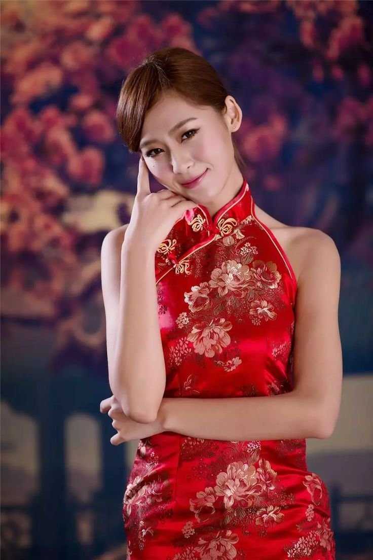 Русско китайская девушка