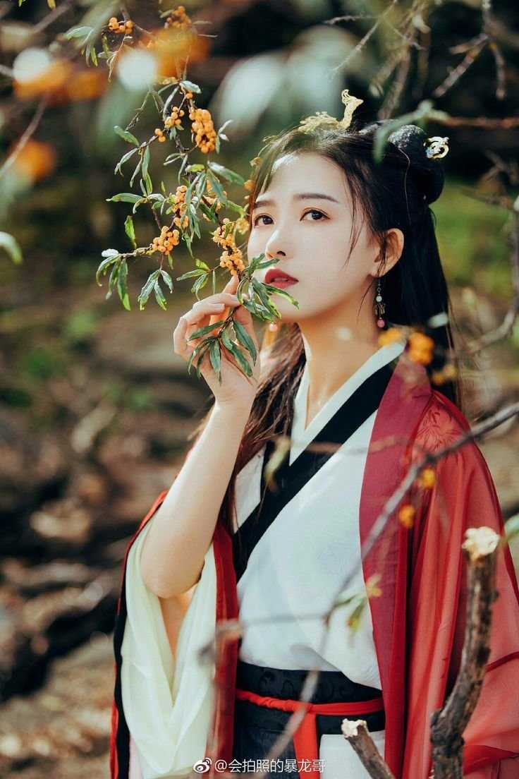 Китайка девушка