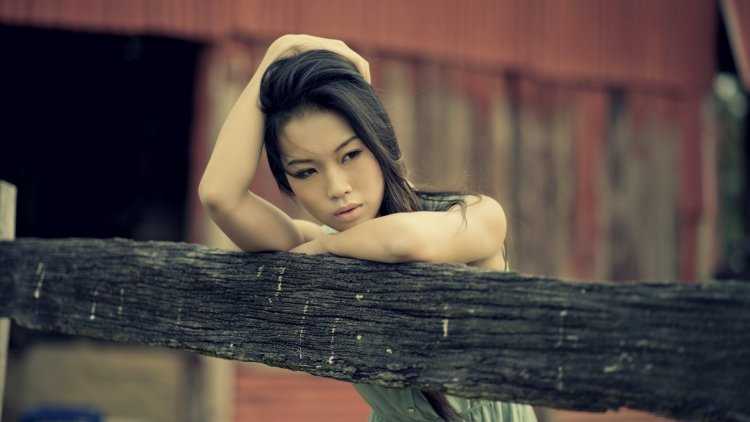 Азиатские девушки брюнетки