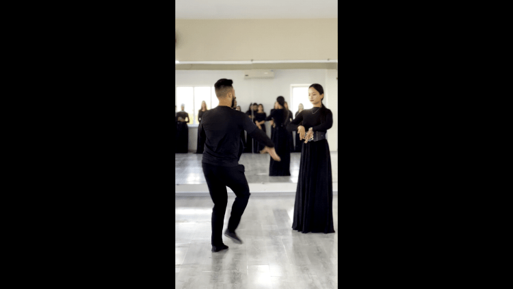 Танец девушки грузинки20