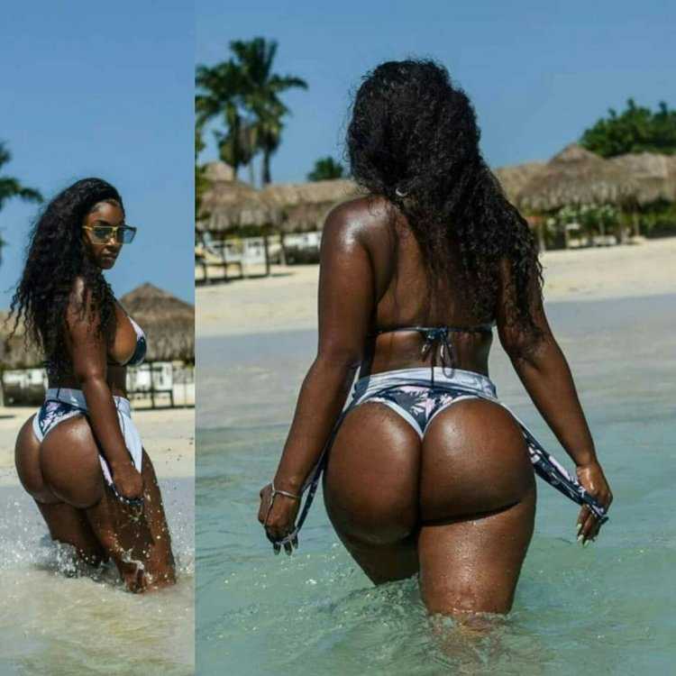 Monifa Jansen Амазонка