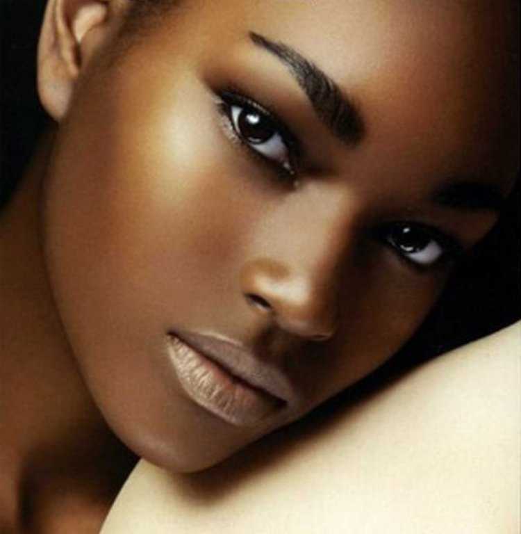 Негритянки ресницы