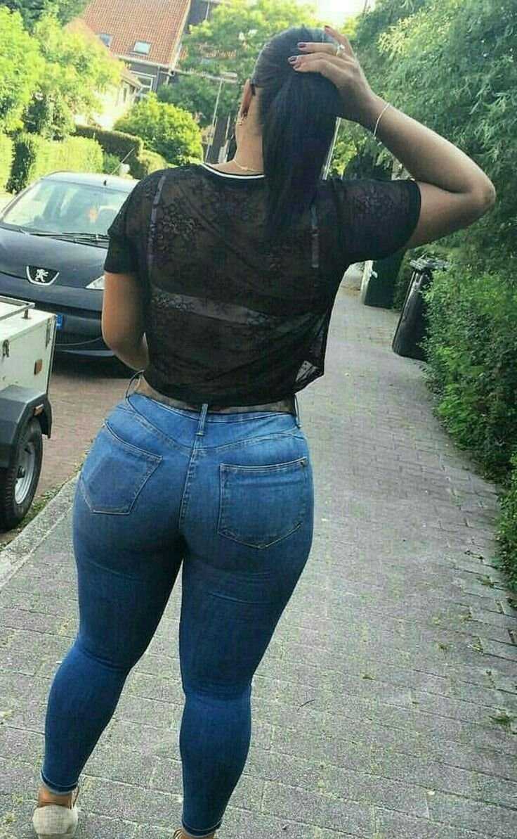 Толстая жопа в штанах