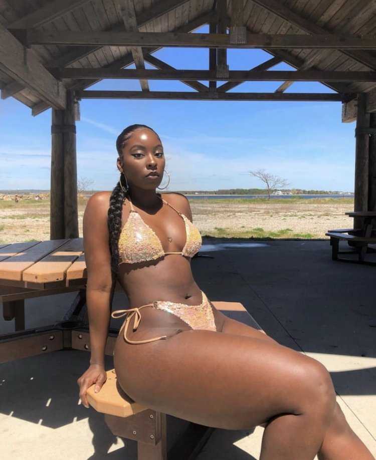 Bria myles попа