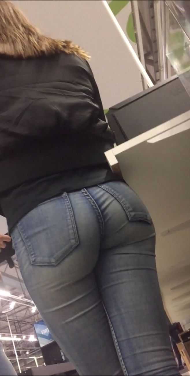 Абелла Дженнер butt