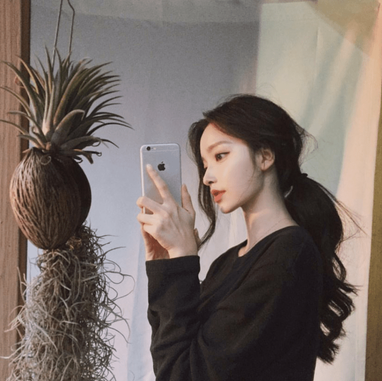 Корейские причёски для девушек Эстетика длинные