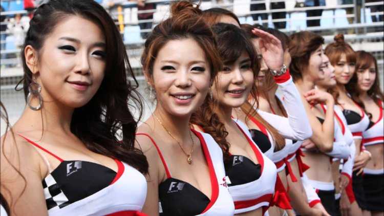 Грид-гёрлз Южной Кореи