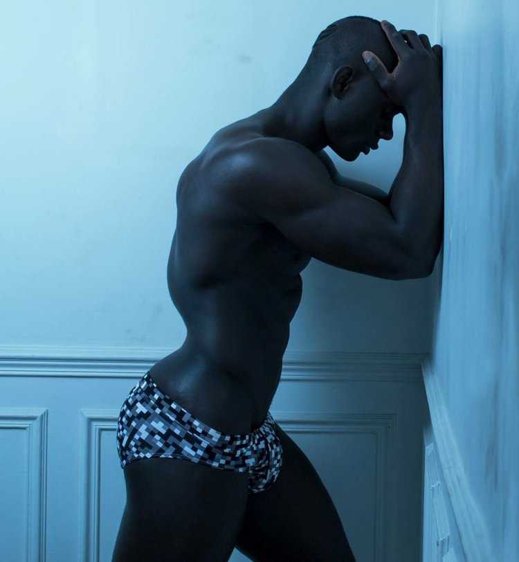 Афроамериканец со спины