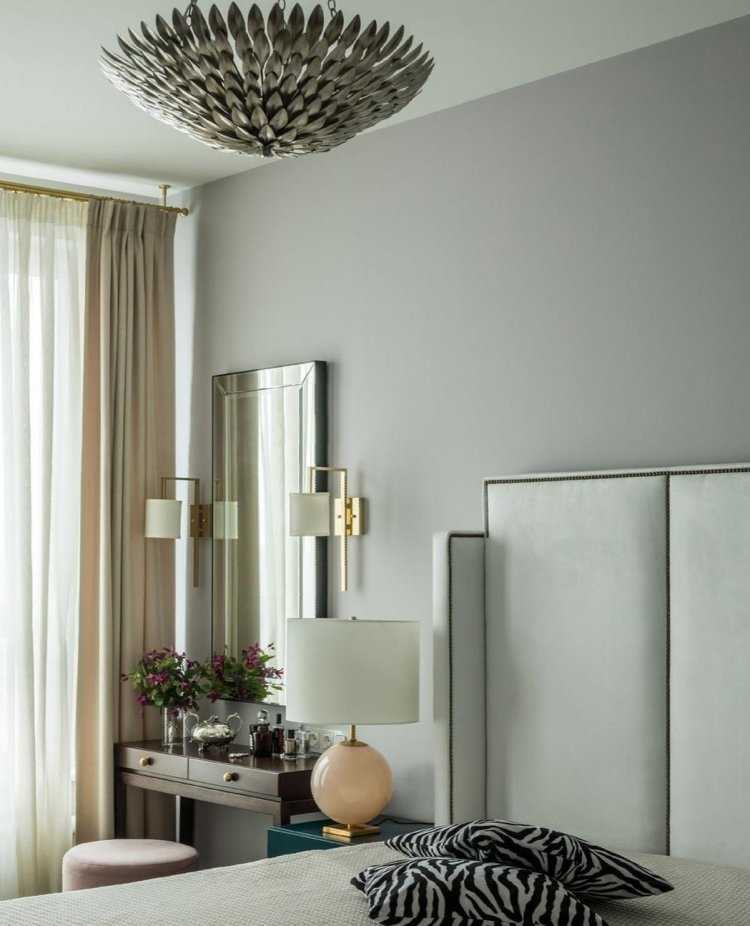 Женщина модельер француженка19