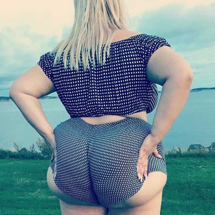 Наташа Кроун (Natasha Crown)