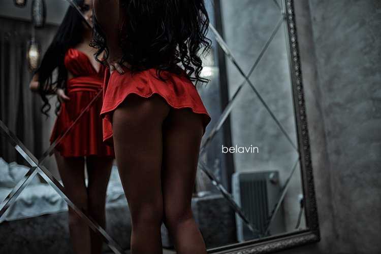 Красивые попки в платье