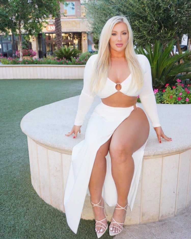 Аппетитные зрелые тети