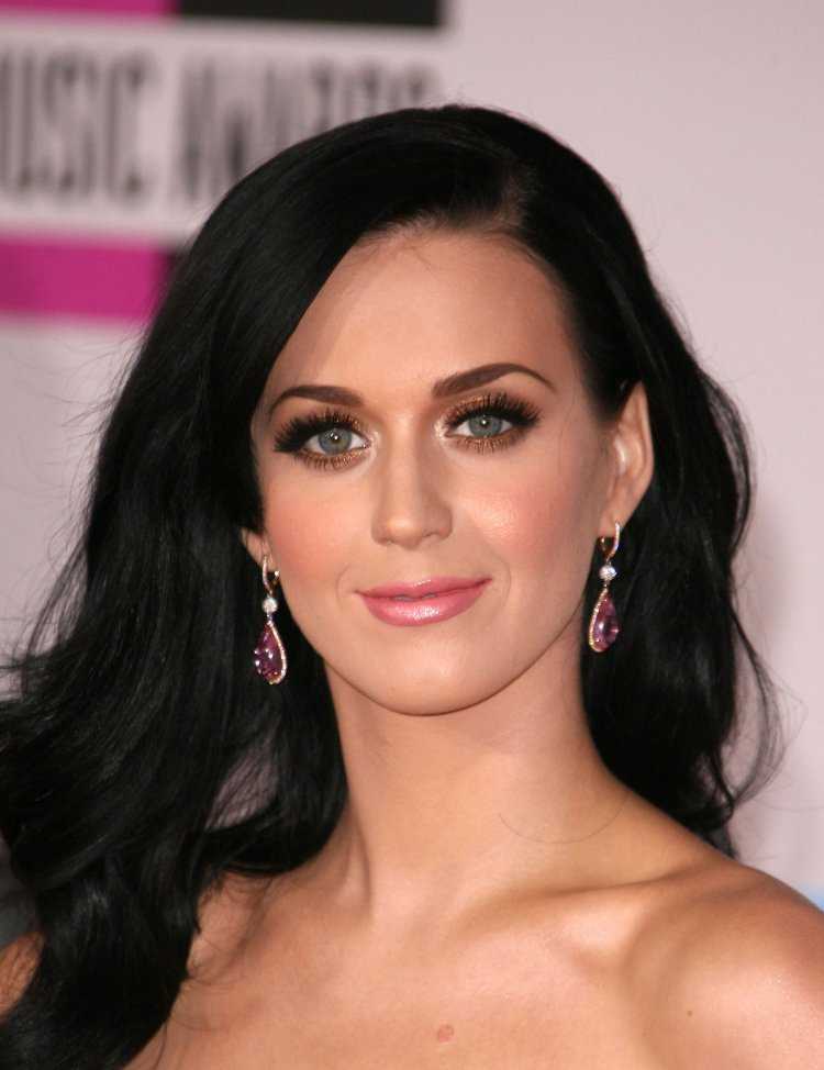 Кэти Перри макияж зелёный