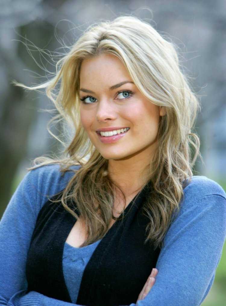 Ма́рго Эли́с Ро́бби