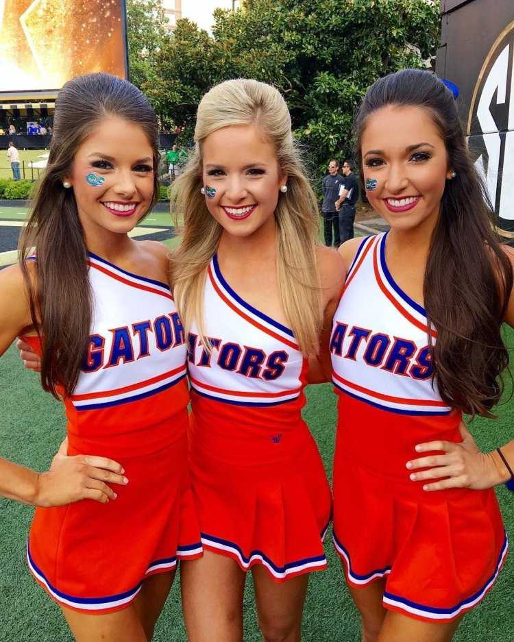 Американские девушки в школе