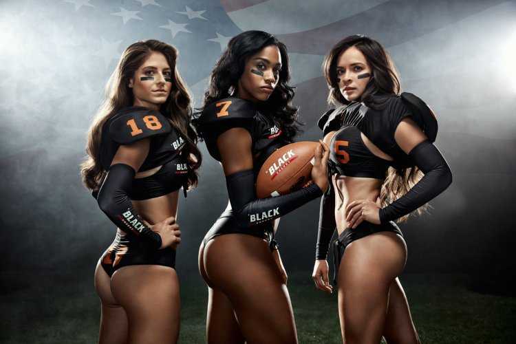 Американский футбол женщины