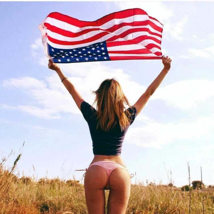 Попы американских девушек