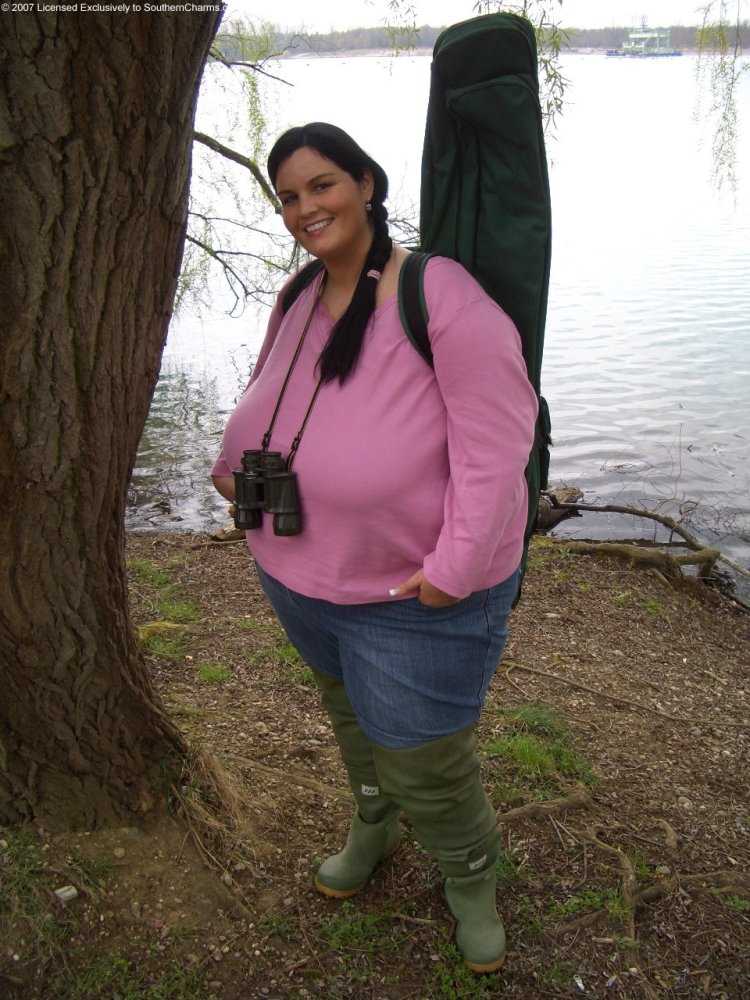 Модель плюс София Адамс