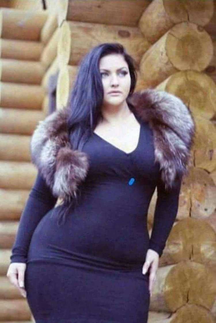 Юлия Лаврова