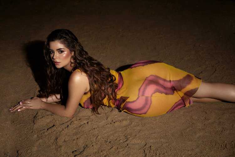 Деми Роуз в 20 лет