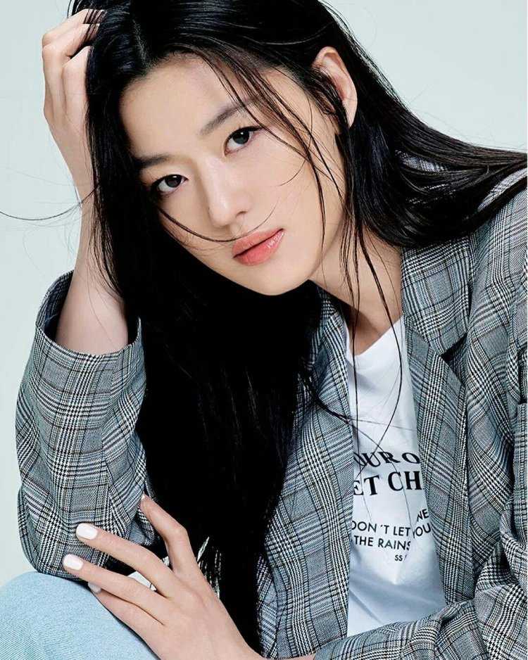 Азиатские звезды девушки19