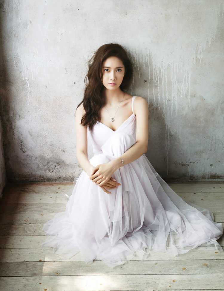 Yoona Dress