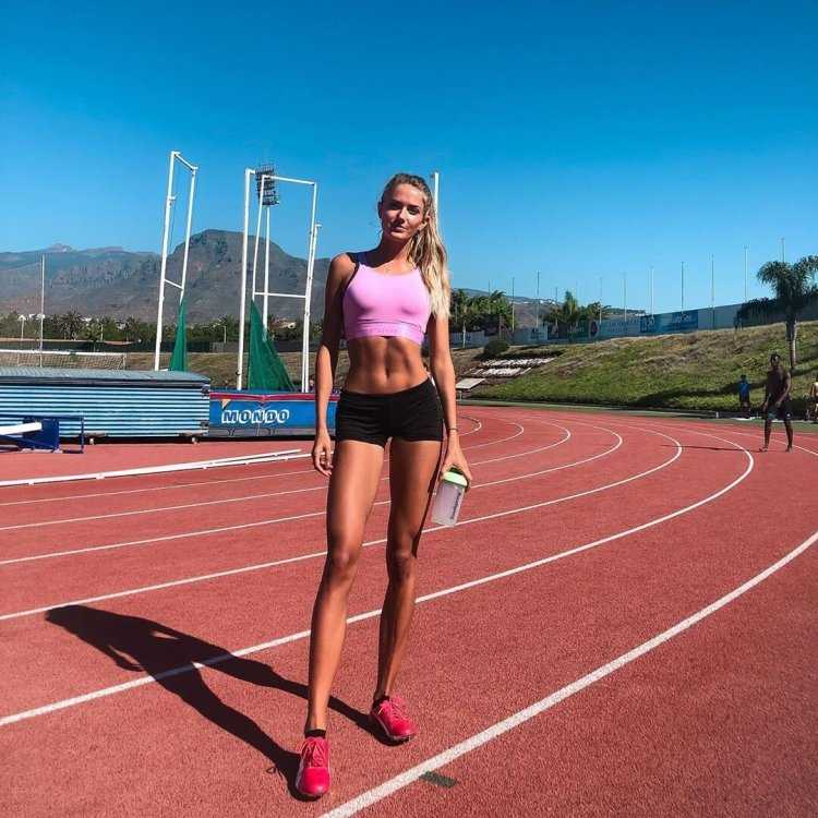 Бегунья Алиса Шмидт