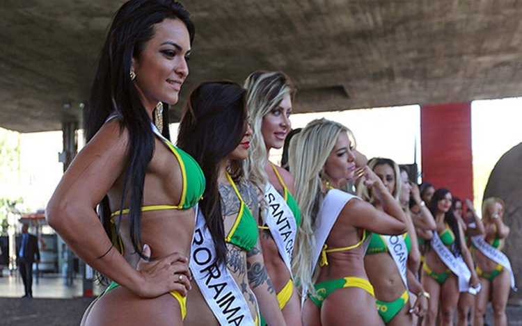 Мисс бум бум Бразилия 2015