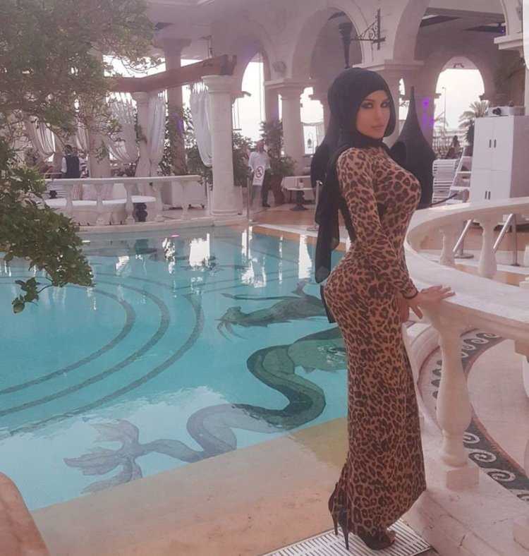 Мусульманка красивая фигура