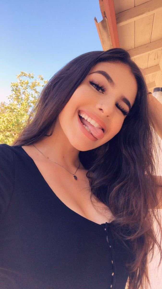 Обычные красивые девушки