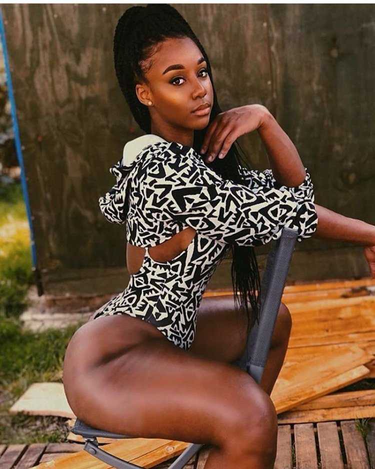 Эбони гёрлз