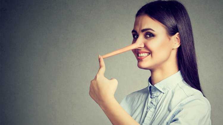 Баба с длинным носом