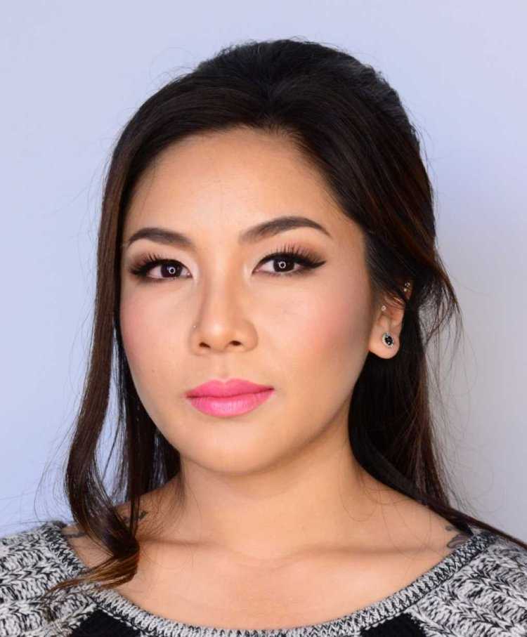 Азиатские модели девушки