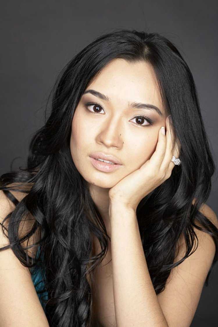 Наполовину казашка наполовину русская