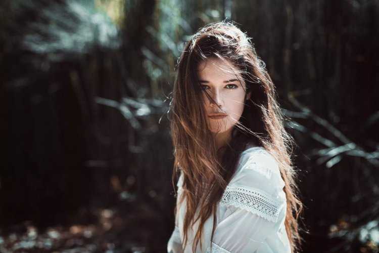 Девушка волосы