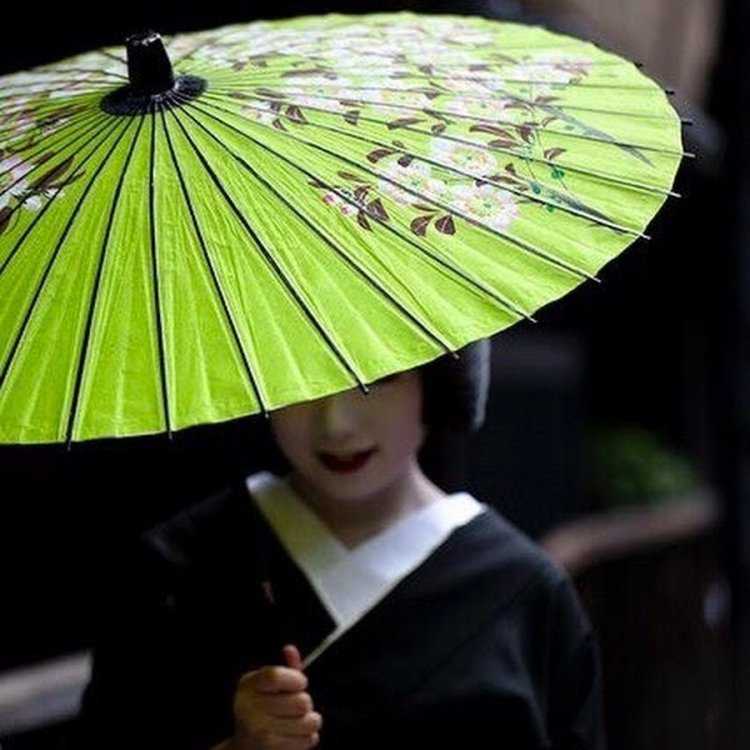 Япония зонтик