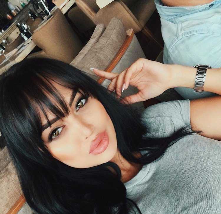 Нита Кузьмина с челкой