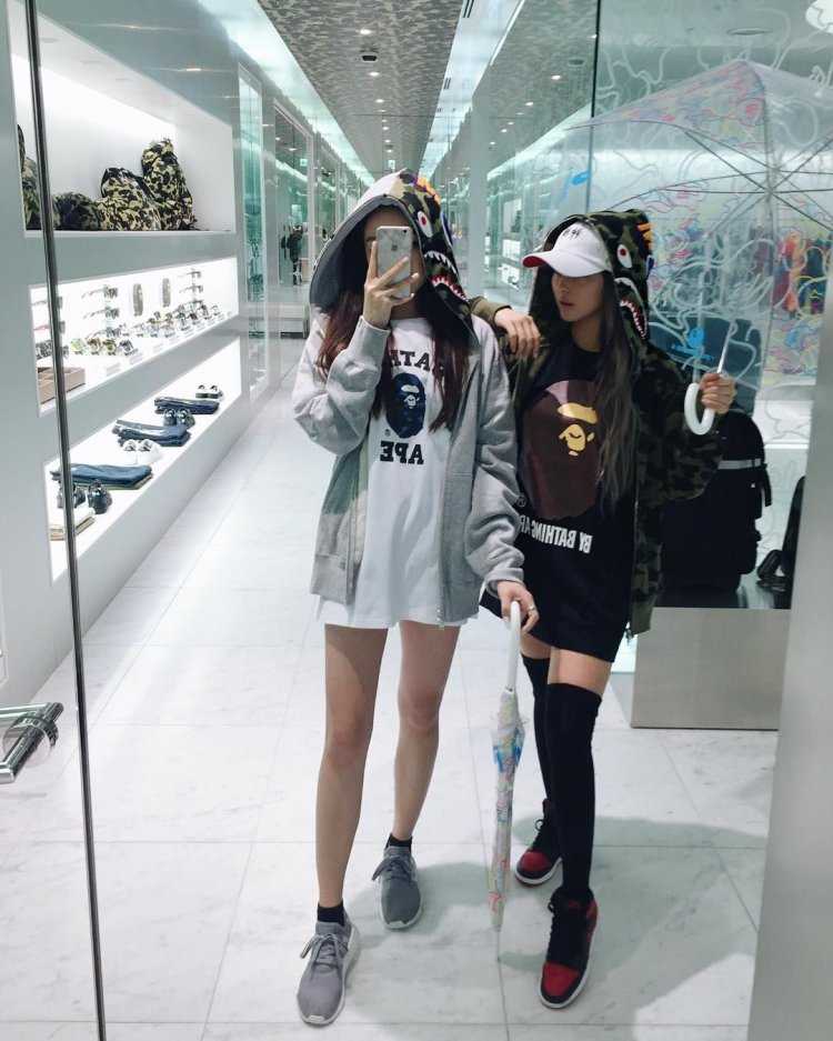 Совмы для подруг кореянок