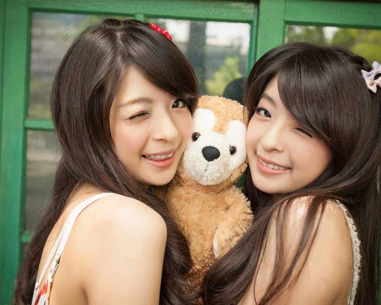 Китайские Близнецы