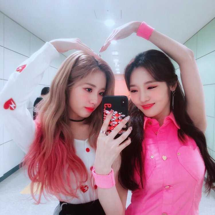 Подруги Корея