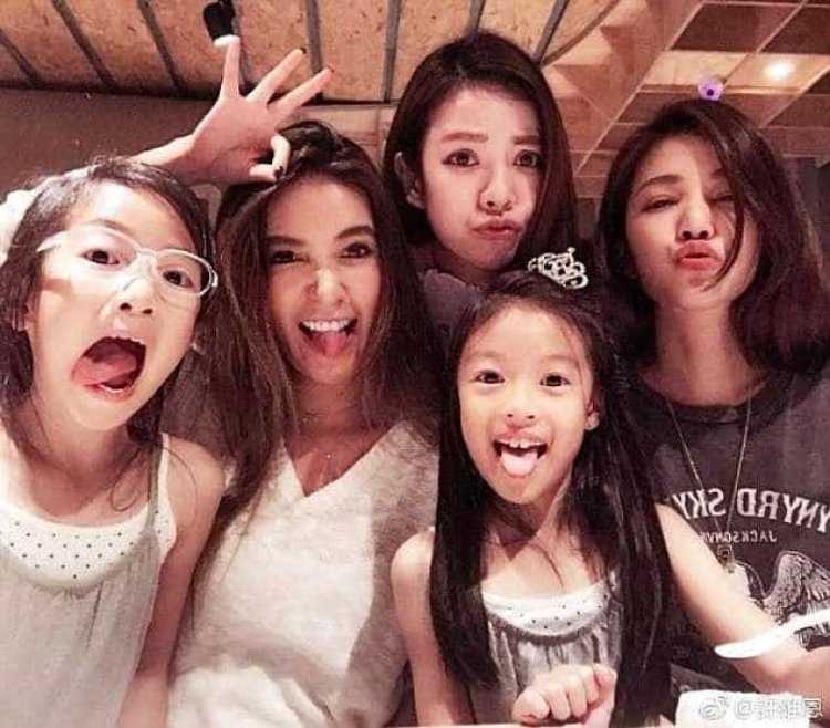 Семья Сюй на Тайване