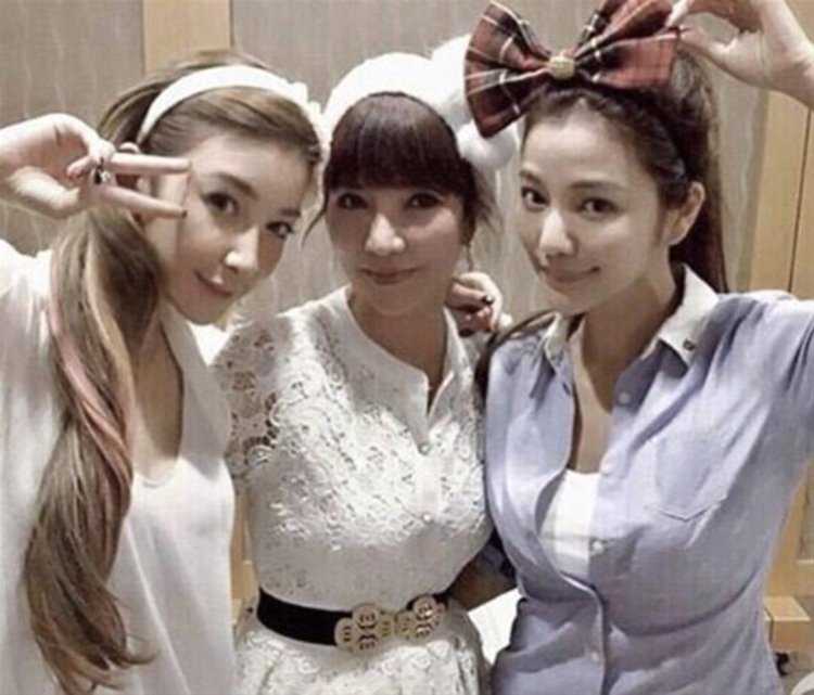 Лур Хсу семья