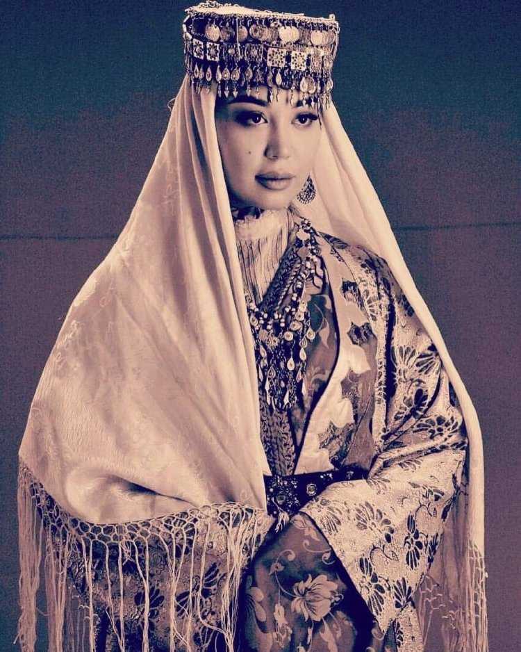 Платья мусульманская узбечка