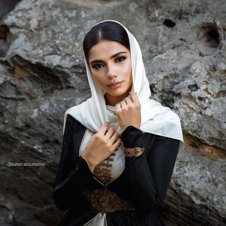 Горянки черкешенки