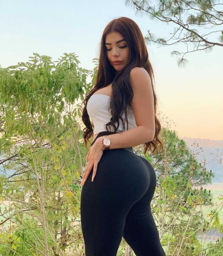 Мексиканская модель Tracy Saenz